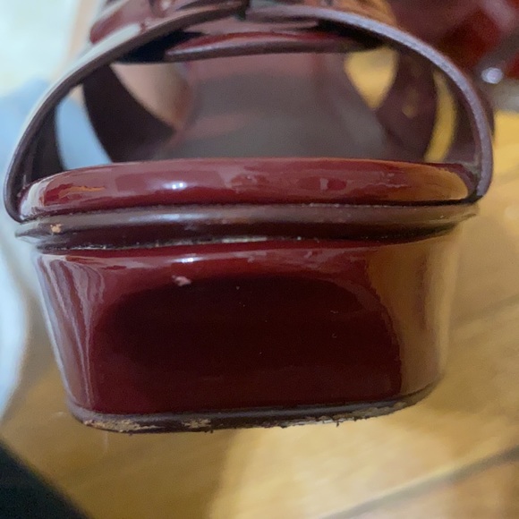 YSL Amarena Tribute Patent Leather Sandals - Picture 5 of 6